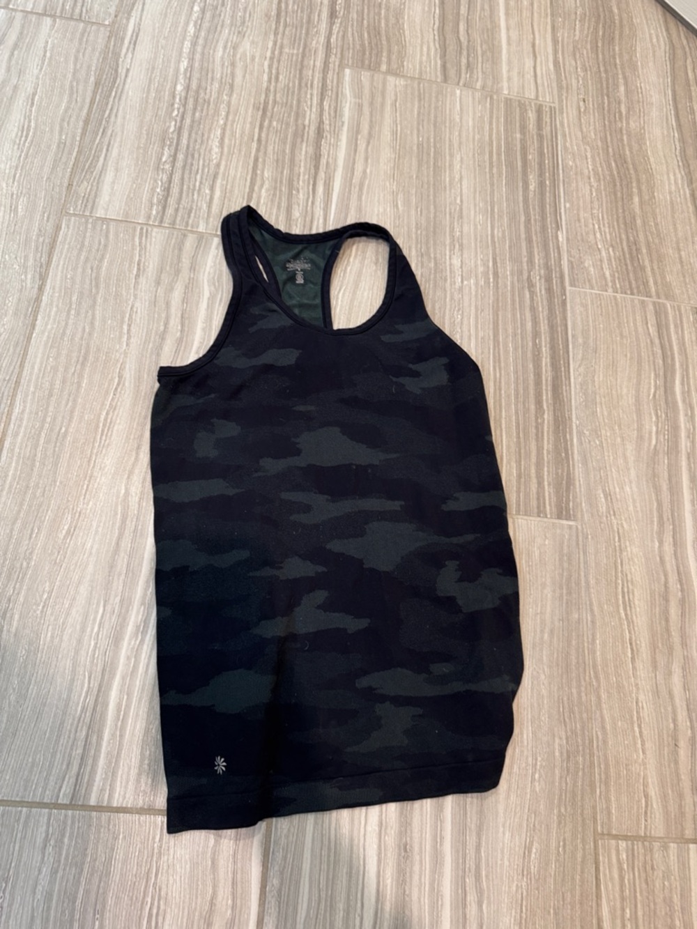 Women’s Athleta Top Bundle - Picture 6 of 13